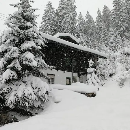 Haus Schoenblick *